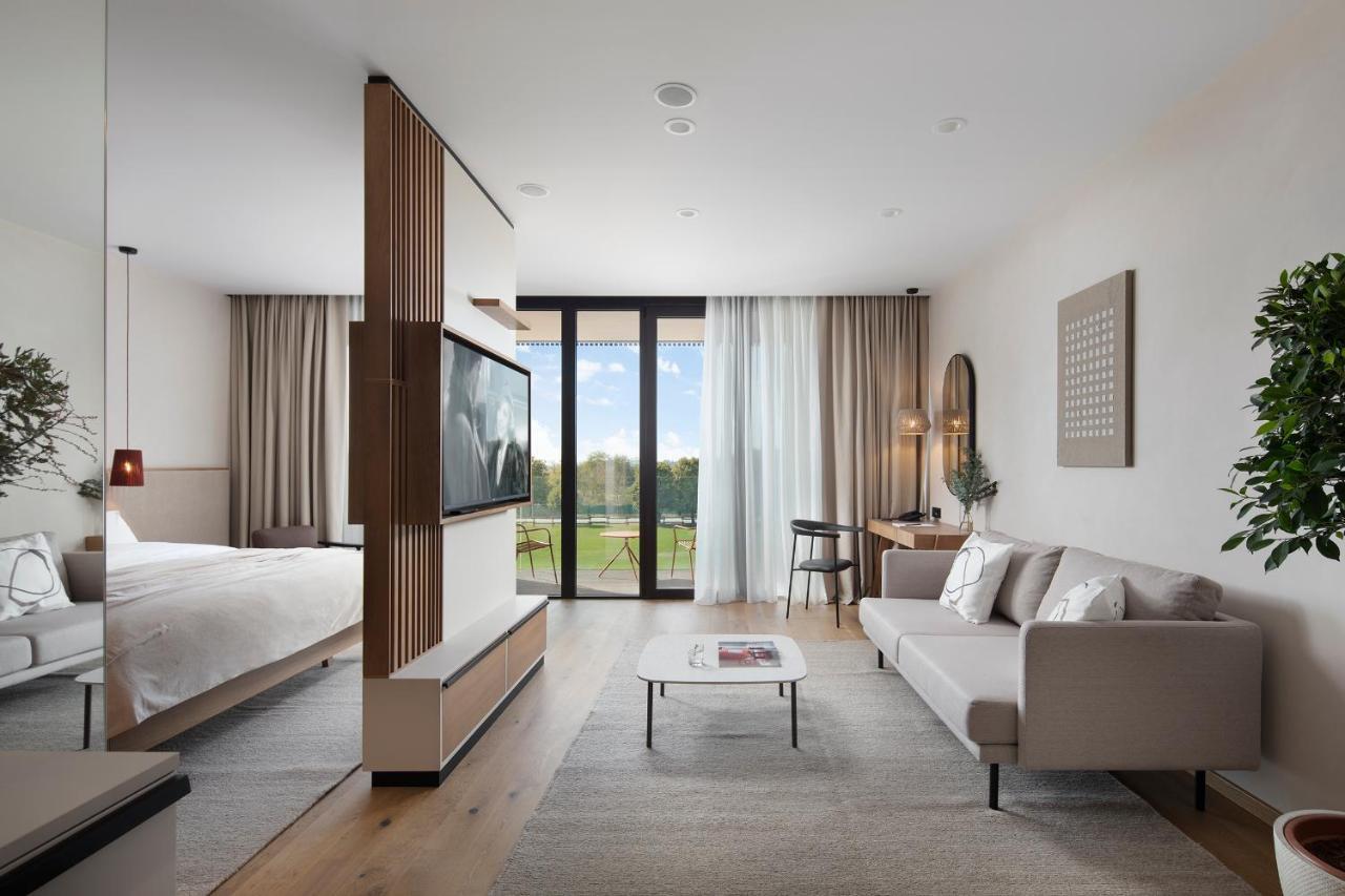 Hotel Materra Osijek Luaran gambar